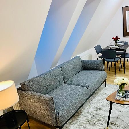 Hotel, Apartament Pod Zlotym Lwem W Samym Centrum Miasta Z Darmowym Parkingiem VII Kladsko Exteriér fotografie